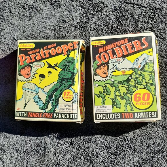 Schylling Retro WWII Toy Soldiers – 60 Pieces & Paratrooper Box Worn Lot(2) - Picture 1 of 5
